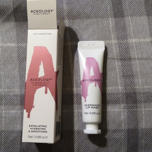 Aceology Overnight Lip Mask - Picture 4 of 5